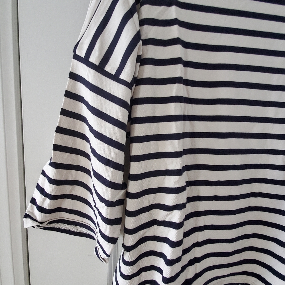 J.Crew Top - Picture 3 of 3
